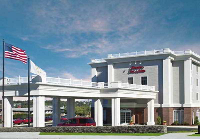 Hampton Inn & Suites Middletown Bagian luar foto